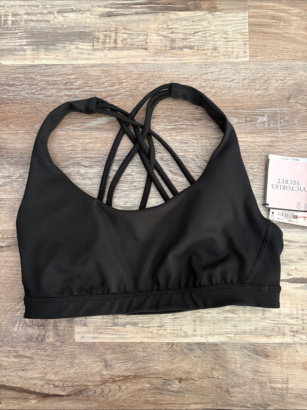 🆕 🏷️ Victoria's Secret Black Strappy Crisscross Sports Bra